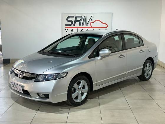 HONDA CIVIC 1.8 LXS 16V FLEX 4P MANUAL HONDA CIVIC 1.8 LXS 16V FLEX 4P MANUAL